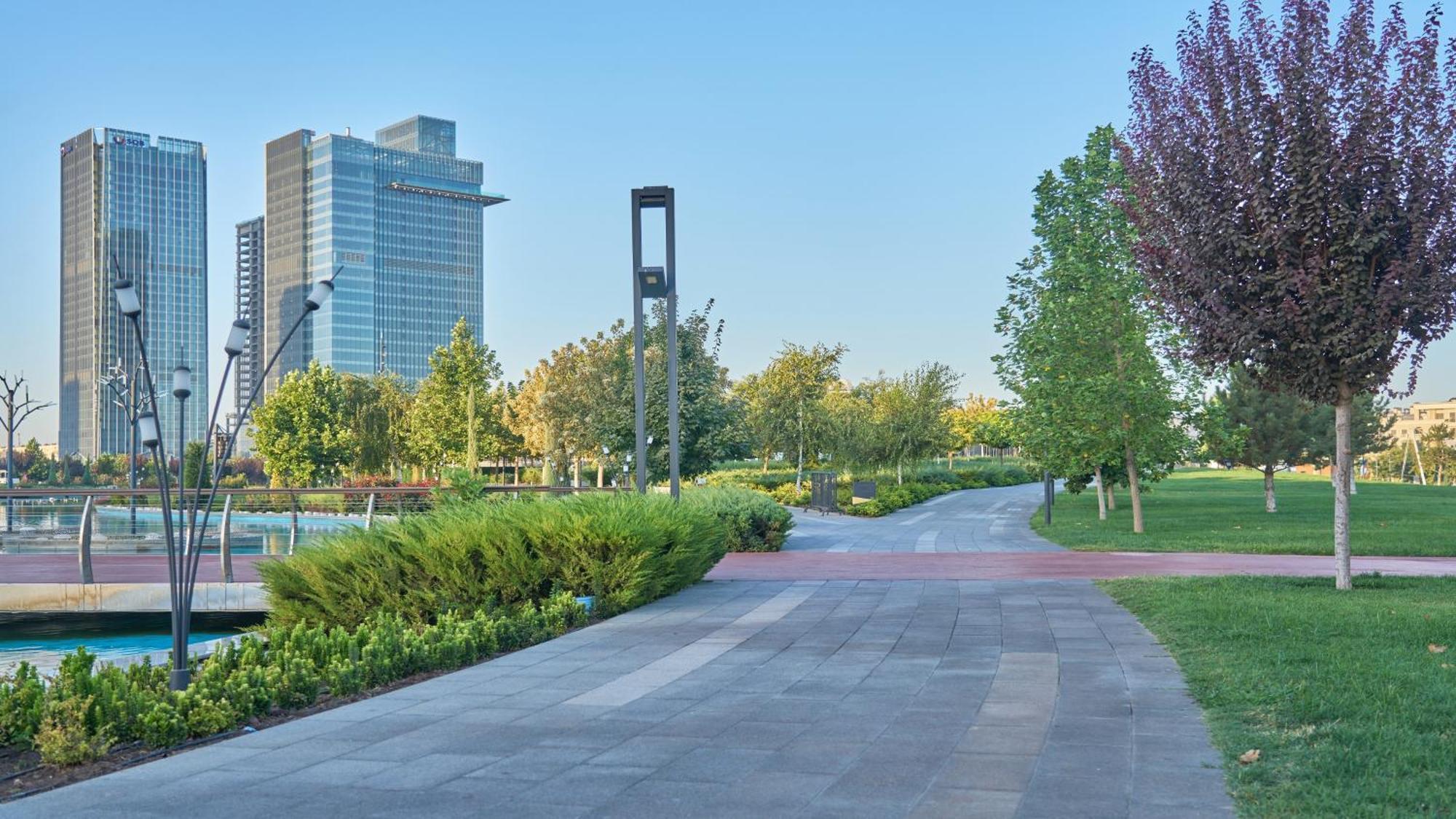 Holiday Inn Tashkent City By Ihg 外观 照片