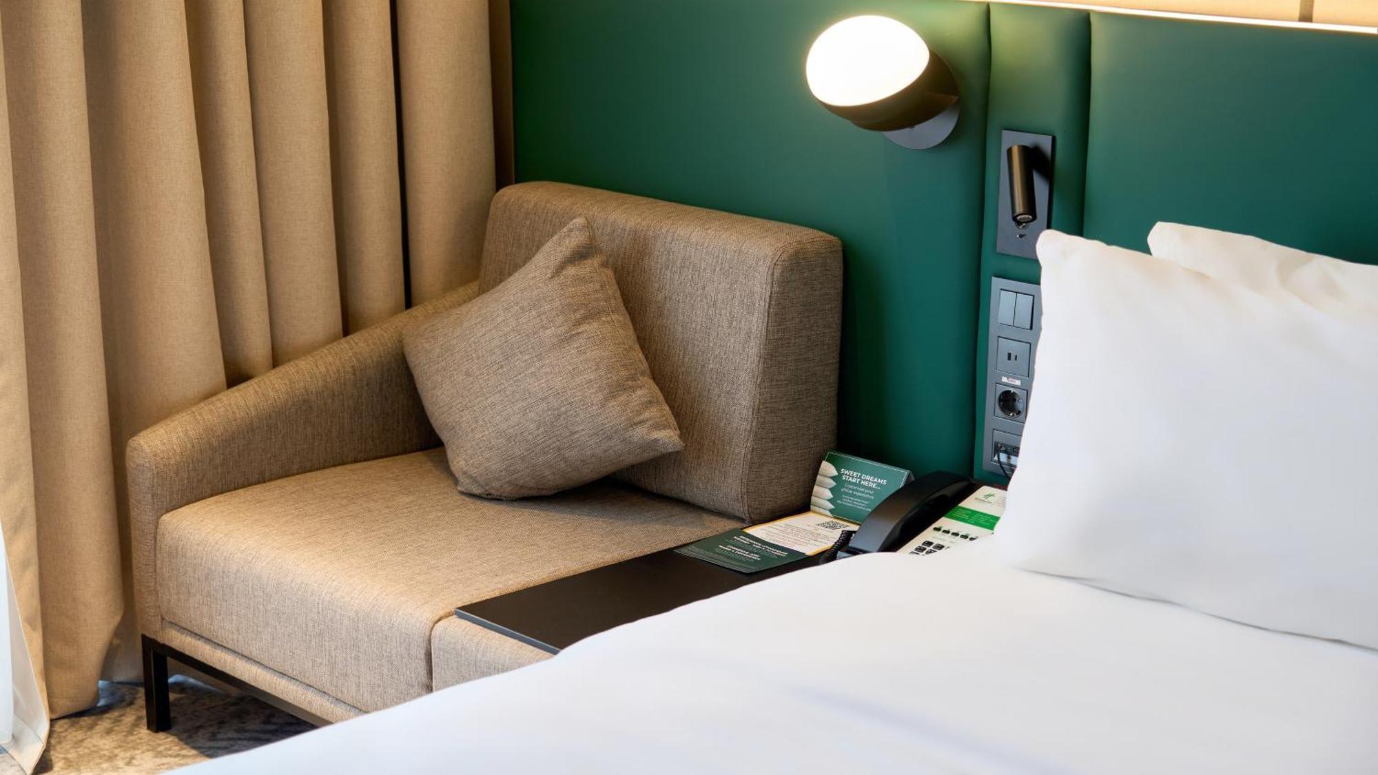 Holiday Inn Tashkent City By Ihg 外观 照片