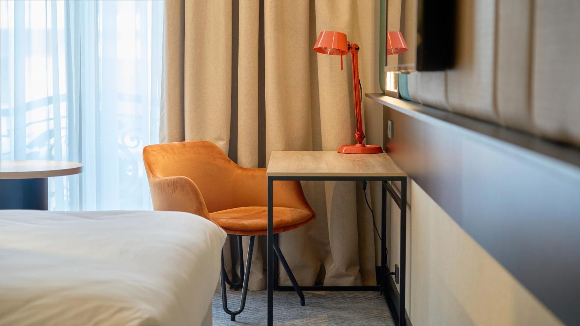 Holiday Inn Tashkent City By Ihg 外观 照片