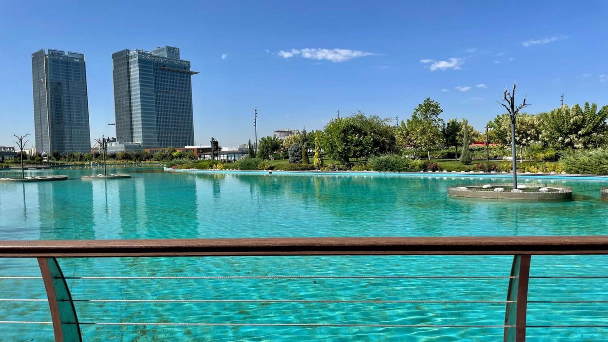 Holiday Inn Tashkent City By Ihg 外观 照片