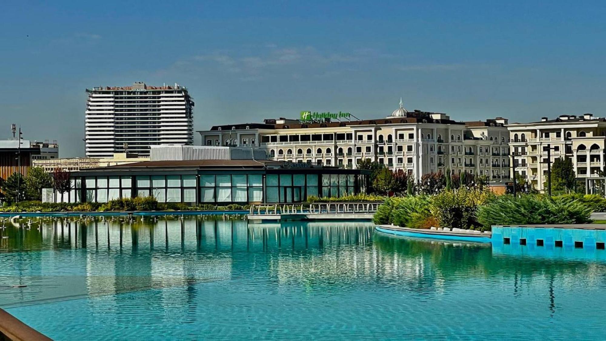 Holiday Inn Tashkent City By Ihg 外观 照片